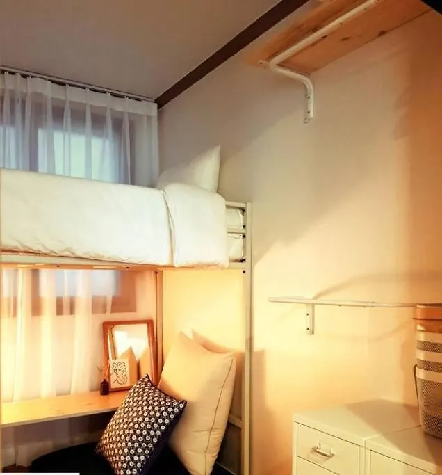 3 Rooms For Rent Near Mapo-Gu Office Station, Mapo-Gu, Seoel 0*, Seoel Zuid-Korea
